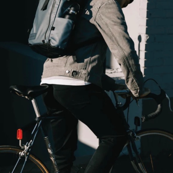 Wandrd Prvke 21 L backpack main image 8